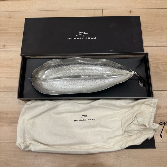Michael Aram Lodhi Leaf Tray